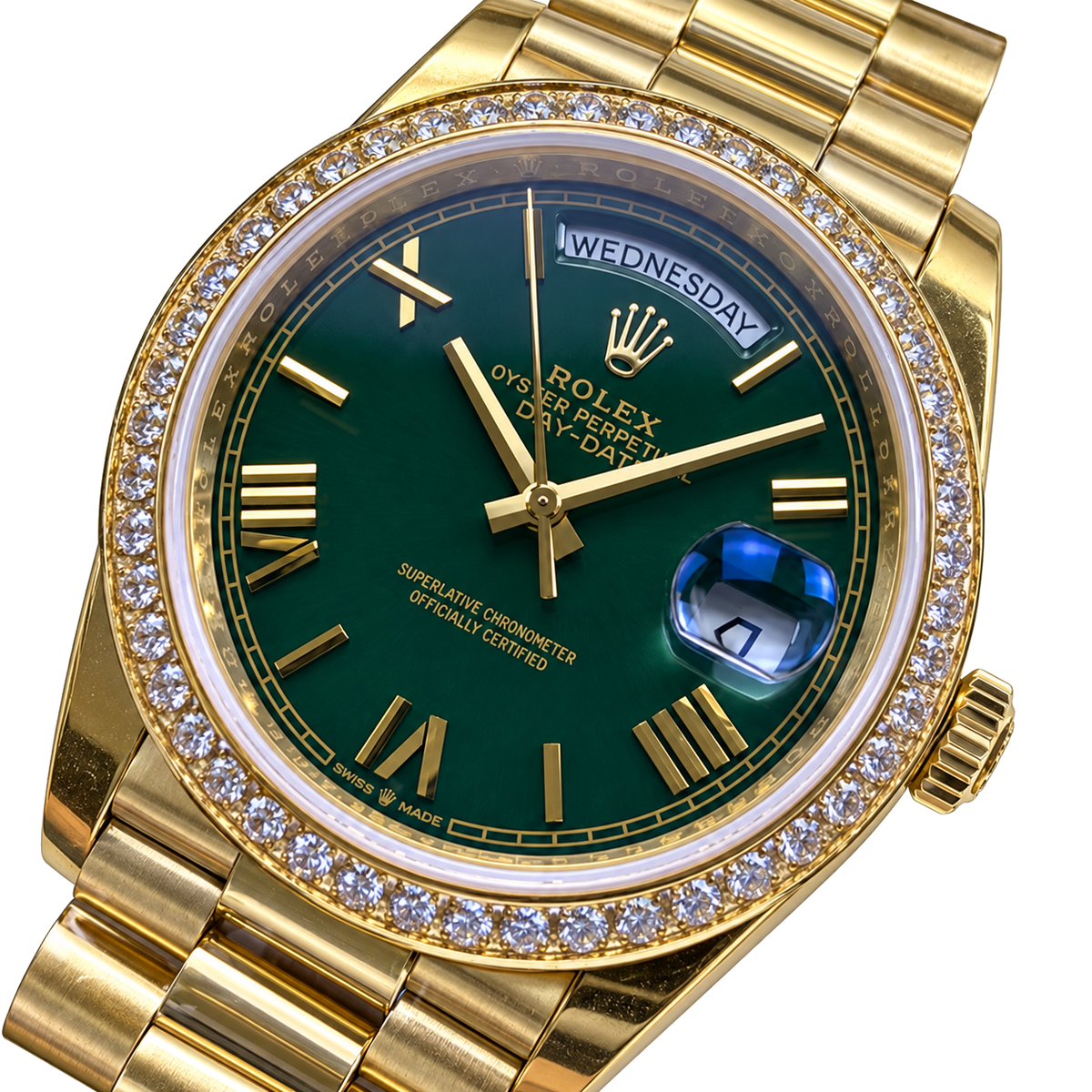 Rolex Datejust 40mm Automatic Watch | Sapphire Crystal | 100M Water Resistant | Men's Luxury Timepiece