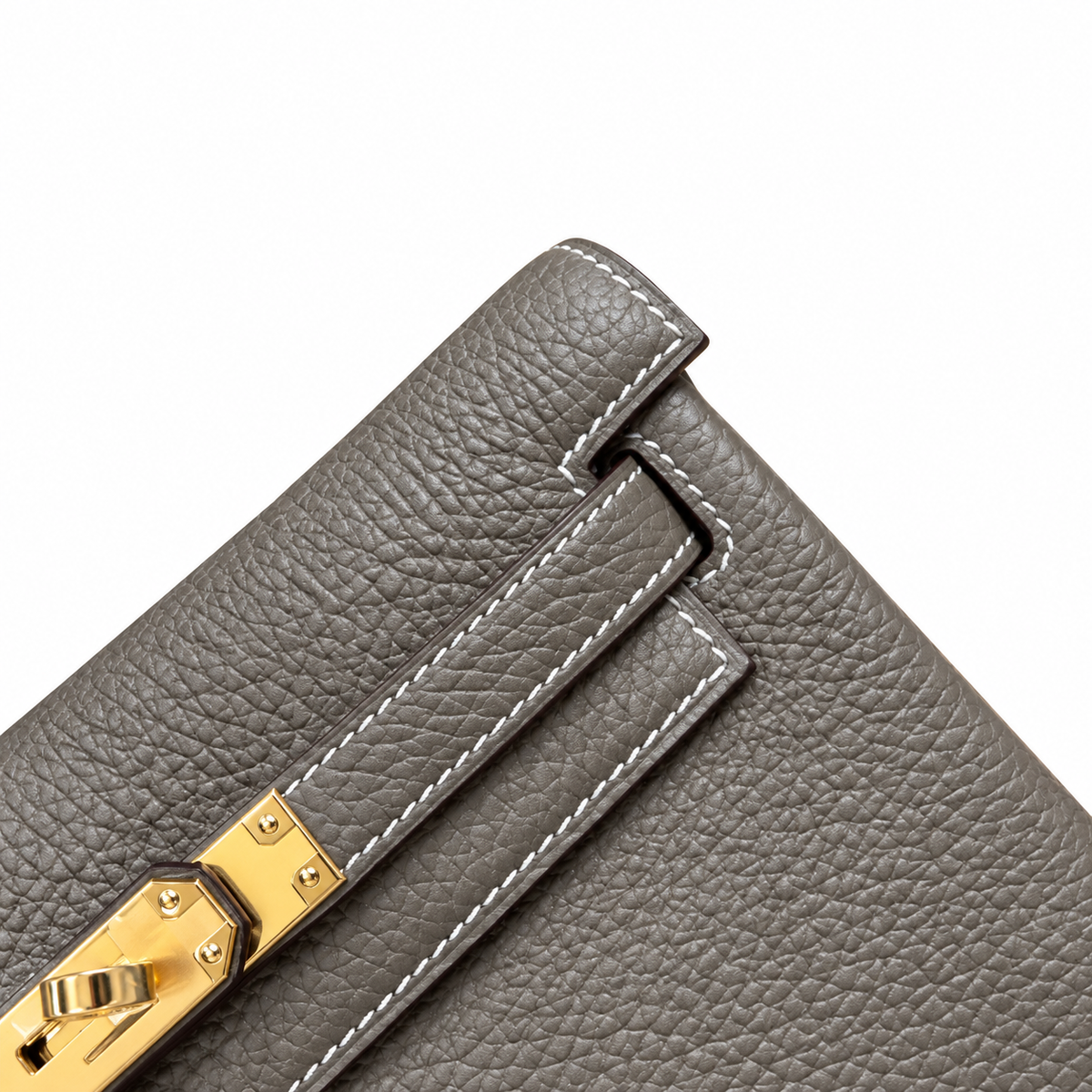 Hermès 22cm Small Handbag – Compact Luxury Leather Bag