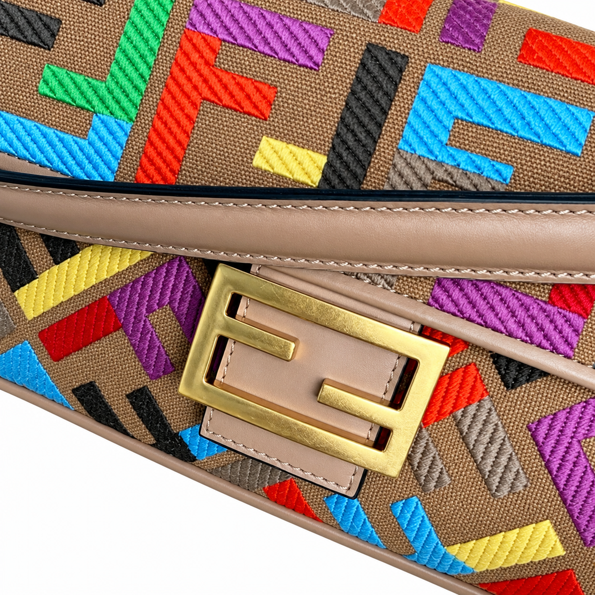 Fendi FF Shoulder Bag – Jacquard Canvas & Leather Trim, Flap Closure, 26cm